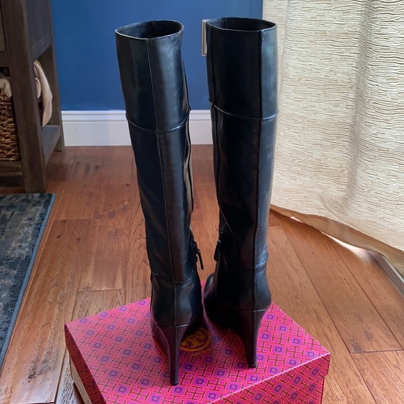 Tory Burch Linnett Wedge Boot - Picture 3 of 6